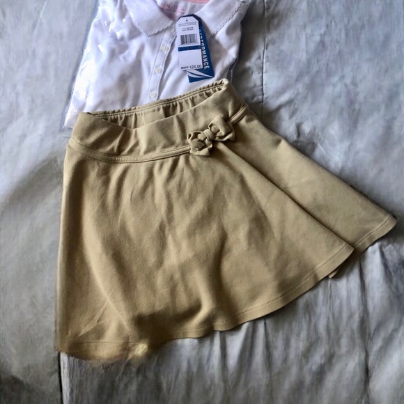 School Uniforms Skort - Picture 4 of 7